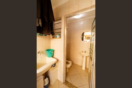 Casa à venda com 140m², 3 quartos e 2 vagasLavabo