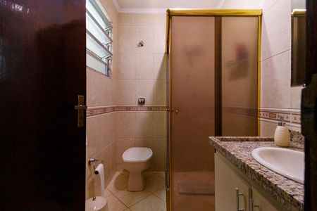 Casa à venda com 140m², 3 quartos e 2 vagasBanheiro