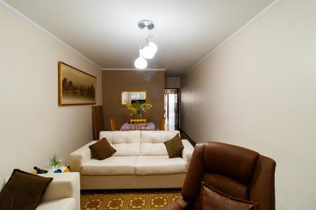 Casa à venda com 140m², 3 quartos e 2 vagasSala