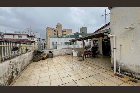Apartamento à venda com 151m², 3 quartos e 2 vagas