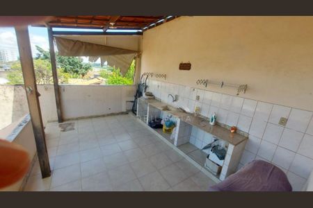 Casa à venda com 300m², 5 quartos e 3 vagas