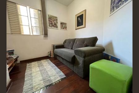 Casa à venda com 160m², 2 quartos e 3 vagas