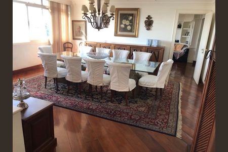 Apartamento à venda com 375m², 4 quartos e 3 vagas