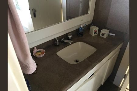 Apartamento à venda com 375m², 4 quartos e 3 vagas