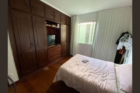 Casa à venda com 360m², 4 quartos e 4 vagas