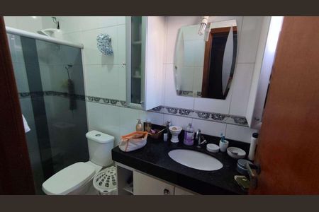 Casa à venda com 144m², 3 quartos e 2 vagas