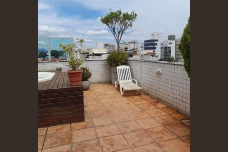 Apartamento à venda com 265m², 3 quartos e 3 vagas