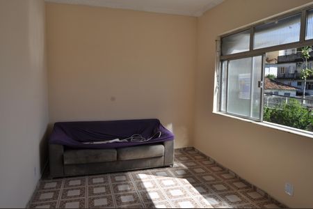 Casa à venda com 55m², 4 quartos e sem vagaSala