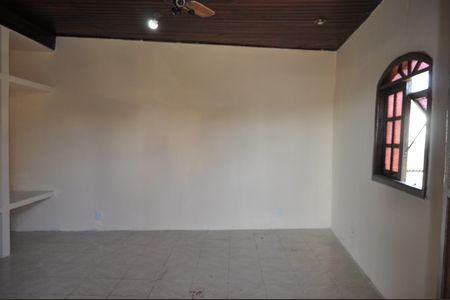Casa à venda com 55m², 4 quartos e sem vagaQuarto de Serviço