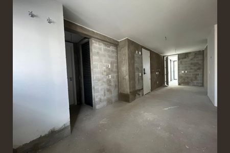 Apartamento à venda com 288m², 3 quartos e 4 vagas