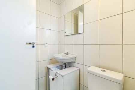 Casa para alugar com 270m², 0 quarto e 2 vagas Casa para alugar com 270m², 0 quarto e 2 vagasBanheiro