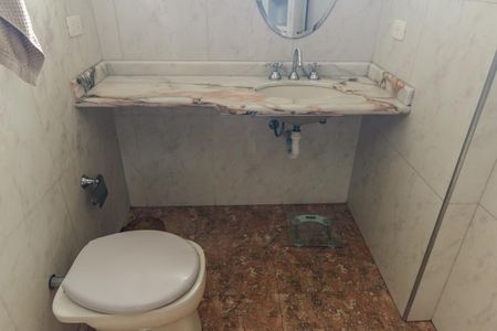 Apartamento à venda com 120m², 3 quartos e 1 vaga Apartamento à venda com 120m², 3 quartos e 1 vagaBanheiro da Suíte