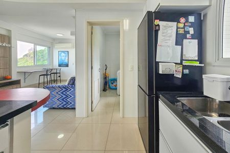 Apartamento para alugar com 84m², 2 quartos e 2 vagas Apartamento para alugar com 84m², 2 quartos e 2 vagasCozinha