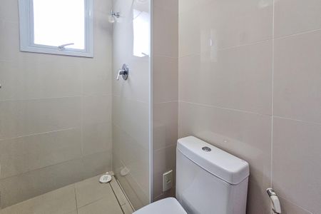 Apartamento para alugar com 84m², 2 quartos e 2 vagas Apartamento para alugar com 84m², 2 quartos e 2 vagasBanheiro da Suíte