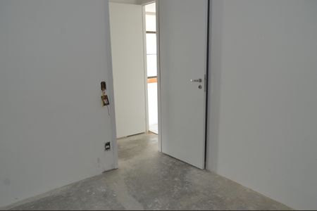 Apartamento à venda com 145m², 3 quartos e 2 vagasSuíte 1