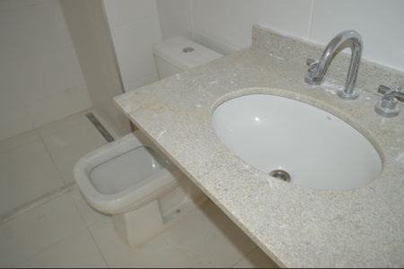 Apartamento à venda com 145m², 3 quartos e 2 vagasBanheiro da Suíte 1