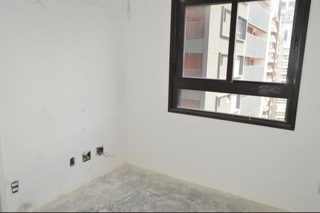 Apartamento à venda com 145m², 3 quartos e 2 vagasSuíte 2