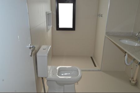 Apartamento à venda com 145m², 3 quartos e 2 vagasBanheiro da Suíte 3