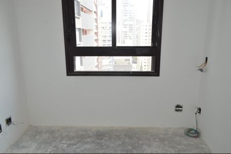 Apartamento à venda com 145m², 3 quartos e 2 vagasSuíte 2