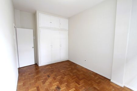Apartamento à venda com 153m², 3 quartos e 2 vagasQuarto 1