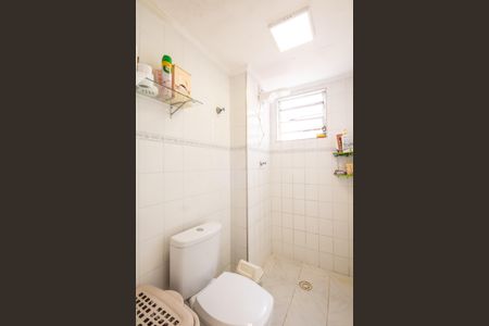 Apartamento à venda com 49m², 2 quartos e 1 vaga Apartamento à venda com 49m², 2 quartos e 1 vagaBanheiro