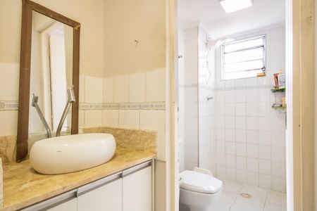 Apartamento à venda com 49m², 2 quartos e 1 vaga Apartamento à venda com 49m², 2 quartos e 1 vagaBanheiro