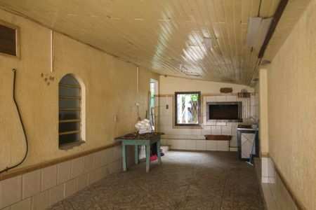 Casa à venda com 154m², 4 quartos e 2 vagasÁrea de Serviço