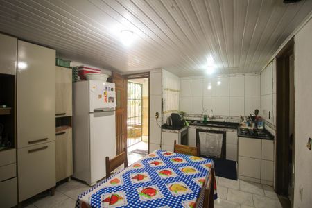 Casa à venda com 154m², 4 quartos e 2 vagasCozinha