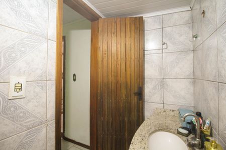 Casa à venda com 154m², 4 quartos e 2 vagasBanheiro 1