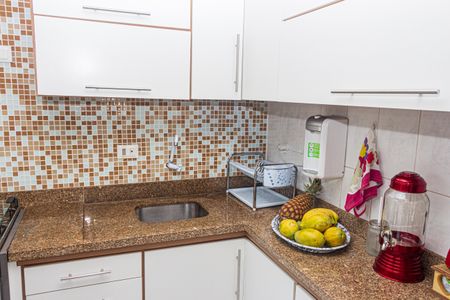 Apartamento à venda com 52m², 2 quartos e 1 vaga Apartamento à venda com 52m², 2 quartos e 1 vagaCozinha