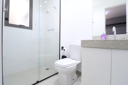 Apartamento à venda com 133m², 3 quartos e 2 vagasBanheiro da Suíte 1