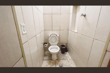 Casa à venda com 360m², 3 quartos e 2 vagasÁrea comum - Banheiro da Sala de Música