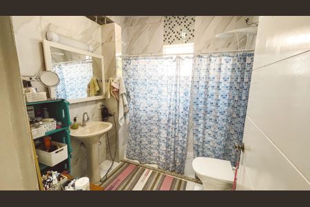 Casa à venda com 360m², 3 quartos e 2 vagasBanheiro 1