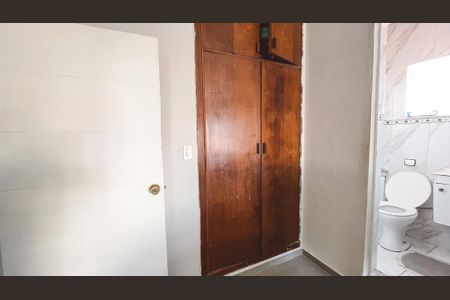 Casa à venda com 360m², 3 quartos e 2 vagasQuarto Suíte