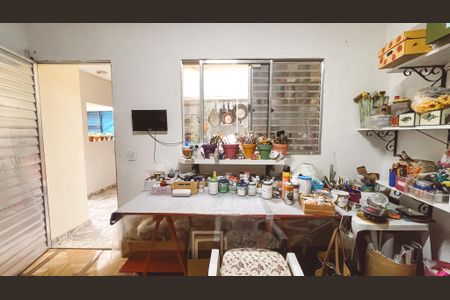 Casa à venda com 360m², 3 quartos e 2 vagasQuarto 2