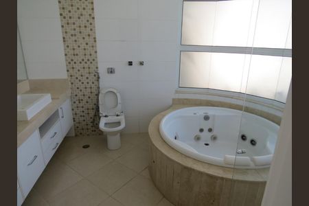 Casa de condomínio para alugar com 315m², 4 quartos e 4 vagasFoto 09