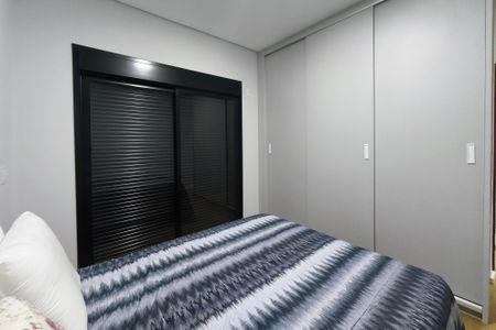 Casa de condomínio à venda com 201m², 4 quartos e 4 vagas Casa de condomínio à venda com 201m², 4 quartos e 4 vagasSuíte 1