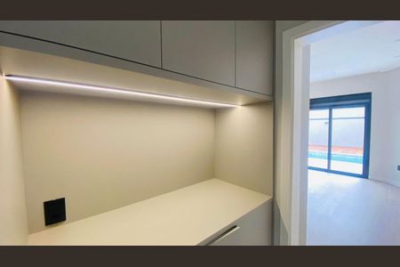 Casa de condomínio à venda com 210m², 3 quartos e 4 vagas Casa de condomínio à venda com 210m², 3 quartos e 4 vagasFoto 15