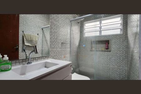 Casa à venda com 197m², 4 quartos e 2 vagasFoto 01