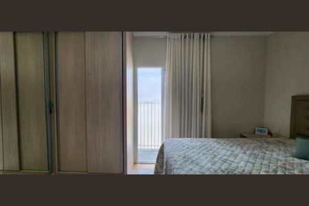 Casa à venda com 197m², 4 quartos e 2 vagasFoto 01