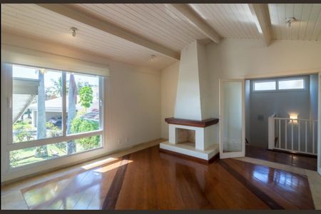 Casa de condomínio à venda com 732m², 4 quartos e 6 vagas Casa de condomínio à venda com 732m², 4 quartos e 6 vagasFoto 37