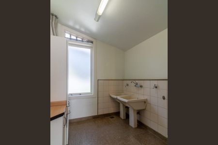 Casa de condomínio à venda com 732m², 4 quartos e 6 vagas Casa de condomínio à venda com 732m², 4 quartos e 6 vagasFoto 26