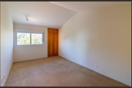 Casa de condomínio à venda com 732m², 4 quartos e 6 vagas Casa de condomínio à venda com 732m², 4 quartos e 6 vagasFoto 40