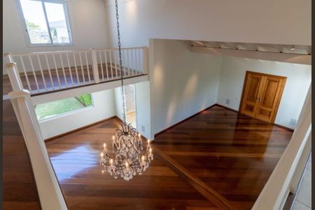 Casa de condomínio à venda com 732m², 4 quartos e 6 vagas Casa de condomínio à venda com 732m², 4 quartos e 6 vagasFoto 39