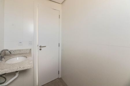 Apartamento à venda com 118m², 3 quartos e 3 vagasBanheiro da Suíte 2