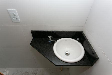 Apartamento à venda com 29m², 2 quartos e sem vagaBanheiro