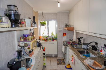 Apartamento à venda com 117m², 2 quartos e 1 vaga Apartamento à venda com 117m², 2 quartos e 1 vagaCozinha