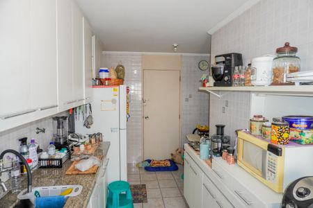 Apartamento à venda com 117m², 2 quartos e 1 vaga Apartamento à venda com 117m², 2 quartos e 1 vagaCozinha