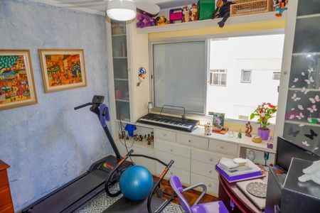 Apartamento à venda com 117m², 2 quartos e 1 vaga Apartamento à venda com 117m², 2 quartos e 1 vagaQuarto 1