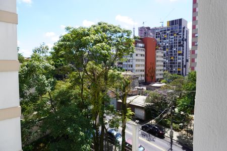 Apartamento à venda com 117m², 2 quartos e 1 vaga Apartamento à venda com 117m², 2 quartos e 1 vagaVista/Quarto 1